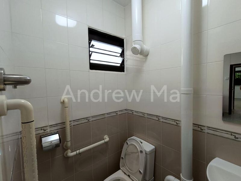 3 Room (3NG) HDB for Rent in  61 Telok Blangah Heights - Image 4